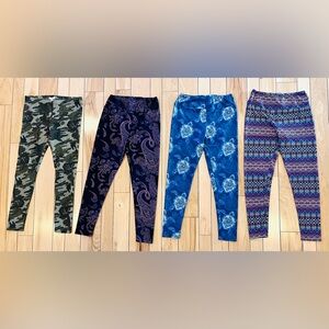 WOMENS LEGGINGS BUNDLE OF 4 TOTAL, SIZE LARGE Patterned Leggings Set